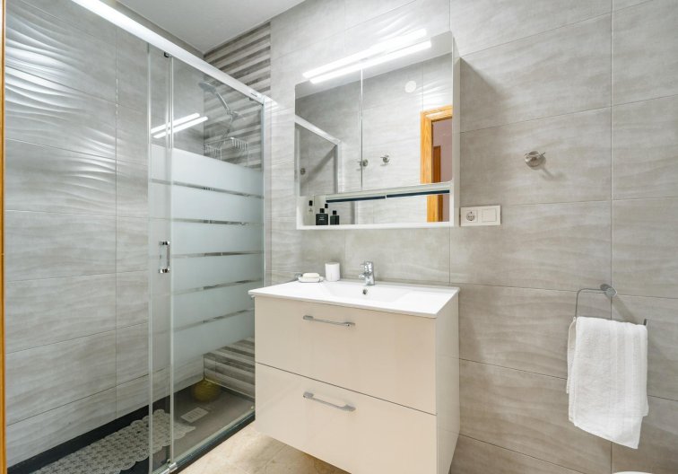 Wiederverkauf - Duplex - Torrevieja - Playa de los Naúfragos