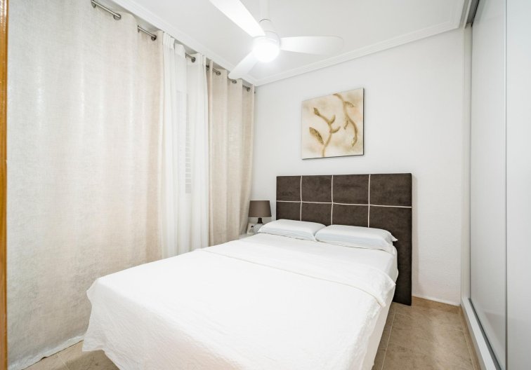 Wiederverkauf - Duplex - Torrevieja - Playa de los Naúfragos