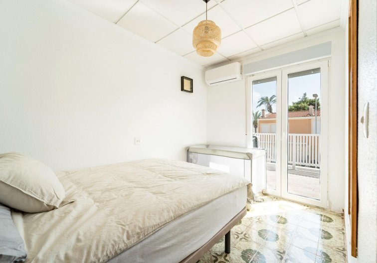 Wiederverkauf - Duplex - Torrevieja - Playa de los Naúfragos