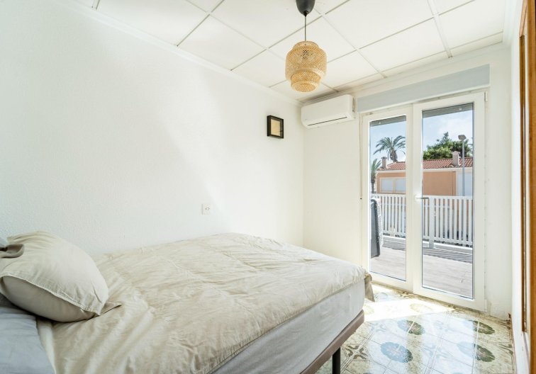 Wiederverkauf - Duplex - Torrevieja - Playa de los Naúfragos