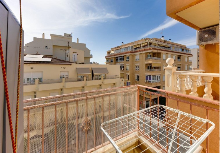 Wiederverkauf - Wohnung - Torrevieja - Parque De Las Naciones