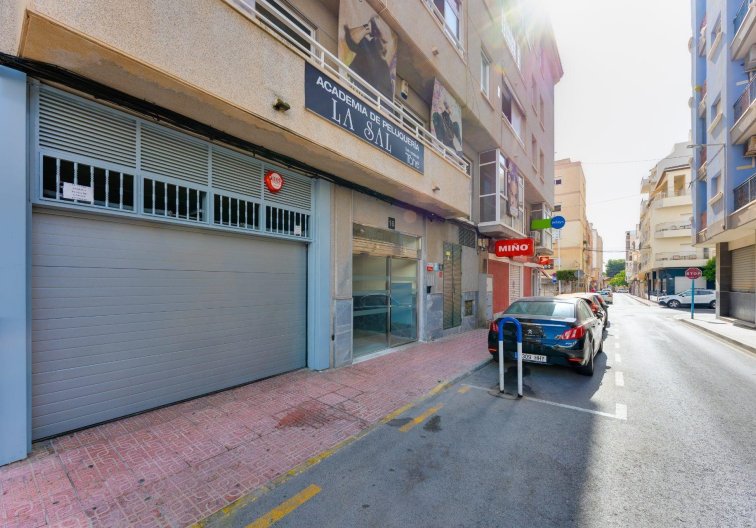 Wiederverkauf - Wohnung - Torrevieja - Parque De Las Naciones