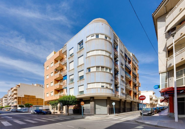 Wiederverkauf - Wohnung - Torrevieja - Parque De Las Naciones