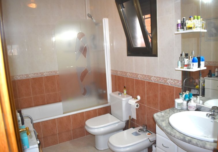 Herverkoop - villa - Guardamar del Segura - Costa Blanca
