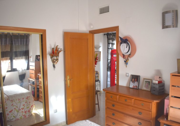 Herverkoop - villa - Guardamar del Segura - Costa Blanca