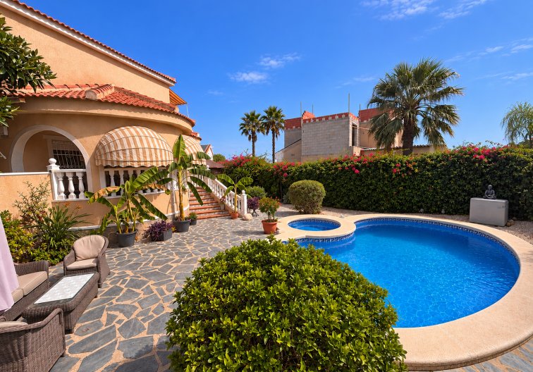 Segunda mano - villa - Ciudad Quesada - Costa Blanca