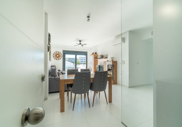 Segunda mano - Apartamento  - San Miguel de Salinas - Inland