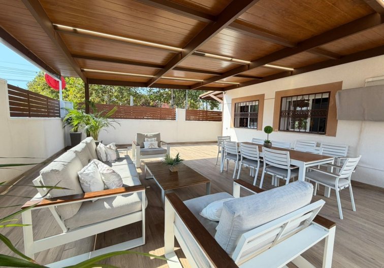 Wiederverkauf - town house - Torrevieja - Nueva Torrevieja