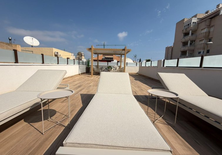 Wiederverkauf - town house - Torrevieja - Nueva Torrevieja