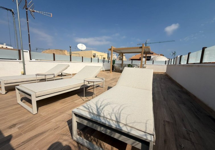 Wiederverkauf - town house - Torrevieja - Nueva Torrevieja