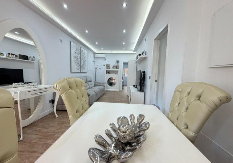 Wiederverkauf - town house - Torrevieja - Nueva Torrevieja