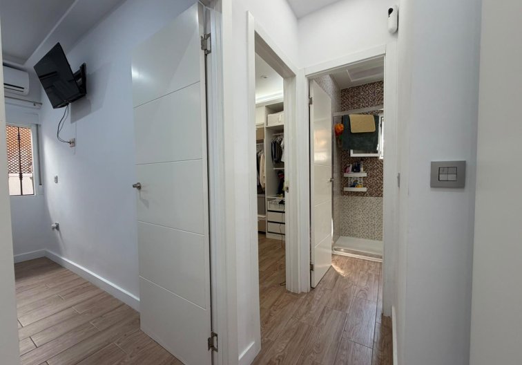 Wiederverkauf - town house - Torrevieja - Nueva Torrevieja