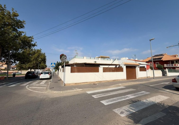 Wiederverkauf - town house - Torrevieja - Nueva Torrevieja