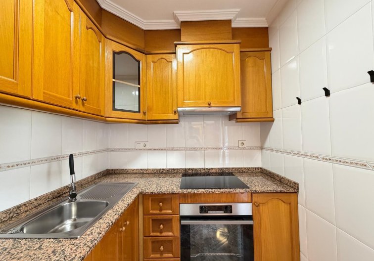 Wiederverkauf - Wohnung - Torrevieja - Centro