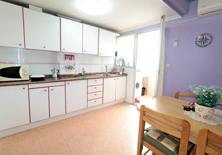 Resale - Apartment - Torrevieja - Acequion