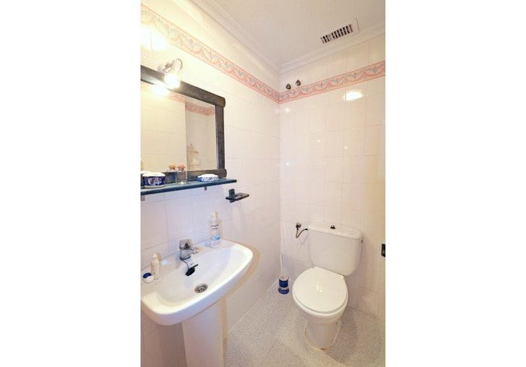Resale - Apartment - Torrevieja - Acequion