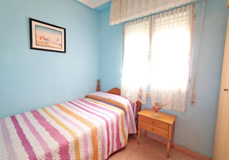 Resale - Apartment - Torrevieja - Acequion