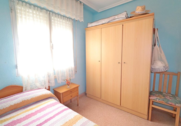 Resale - Apartment - Torrevieja - Acequion