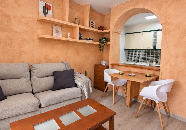 Resale - Apartment - Torrevieja - Playa de los Locos
