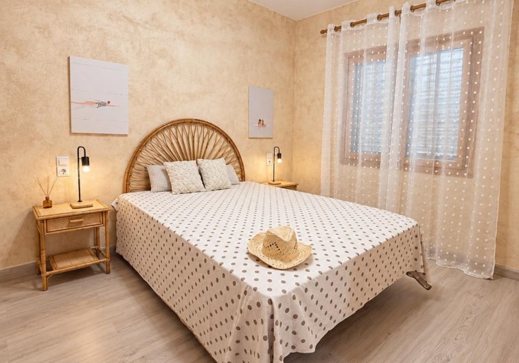 Resale - Apartment - Torrevieja - Playa de los Locos