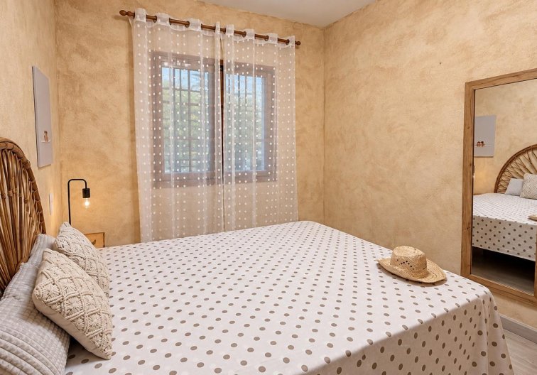 Resale - Apartment - Torrevieja - Playa de los Locos