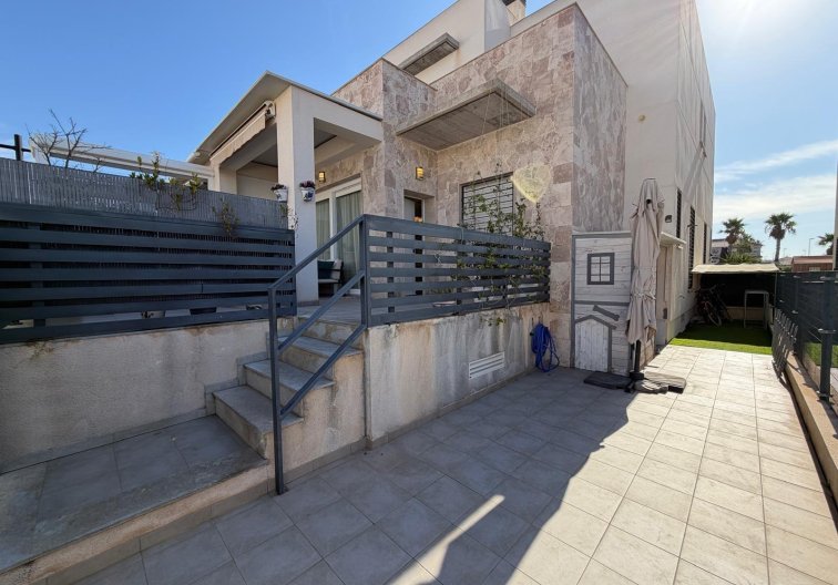 Wiederverkauf - town house - Torrevieja - Aguas Nuevas