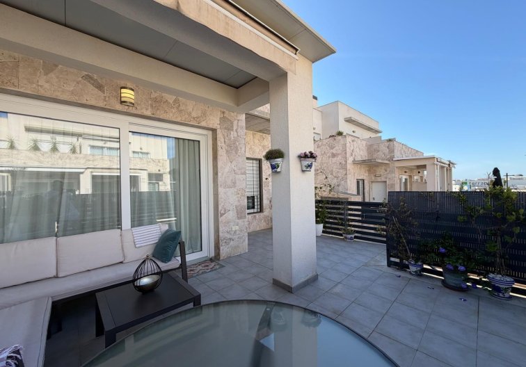 Wiederverkauf - town house - Torrevieja - Aguas Nuevas