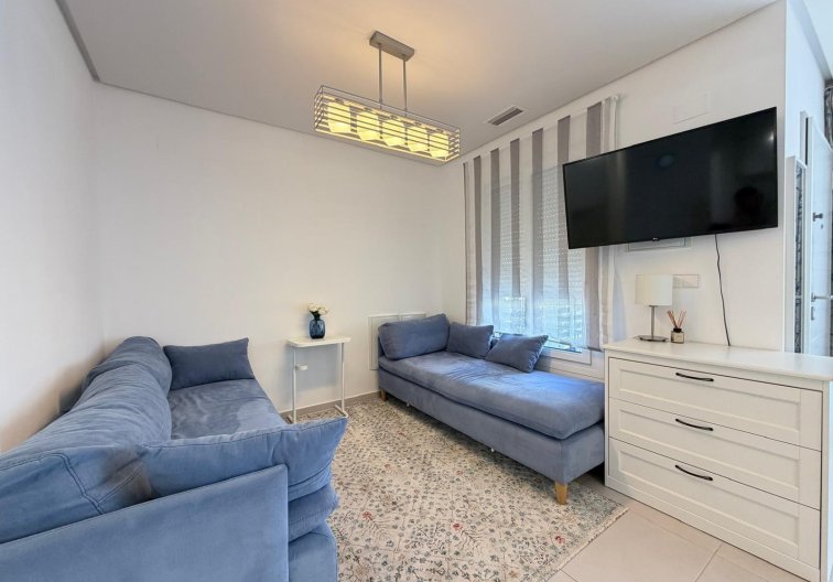 Wiederverkauf - town house - Torrevieja - Aguas Nuevas