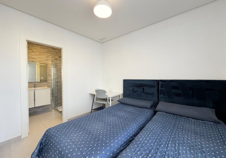 Wiederverkauf - town house - Torrevieja - Aguas Nuevas