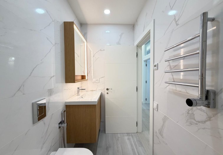 Wiederverkauf - Wohnung - Torrevieja - Playa del Cura