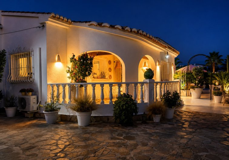 Segunda mano - villa - Benissa - Costa Blanca