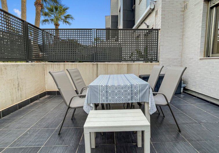 Herverkoop - town house - Pilar de la Horadada - Costa Blanca