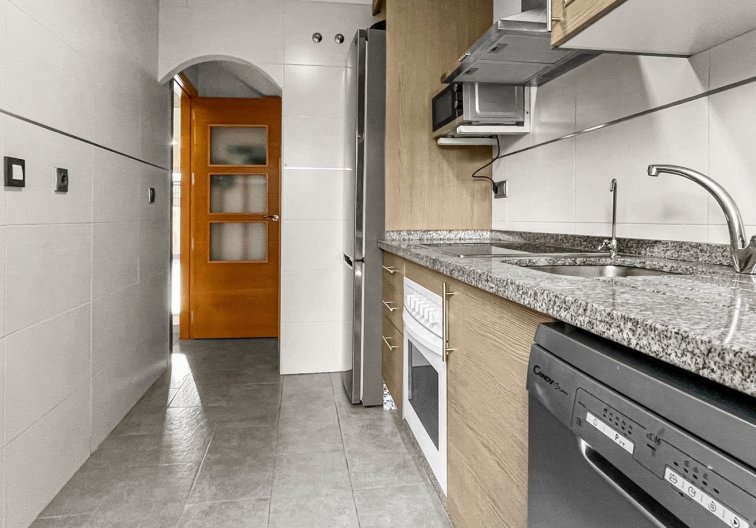 Herverkoop - town house - Pilar de la Horadada - Costa Blanca