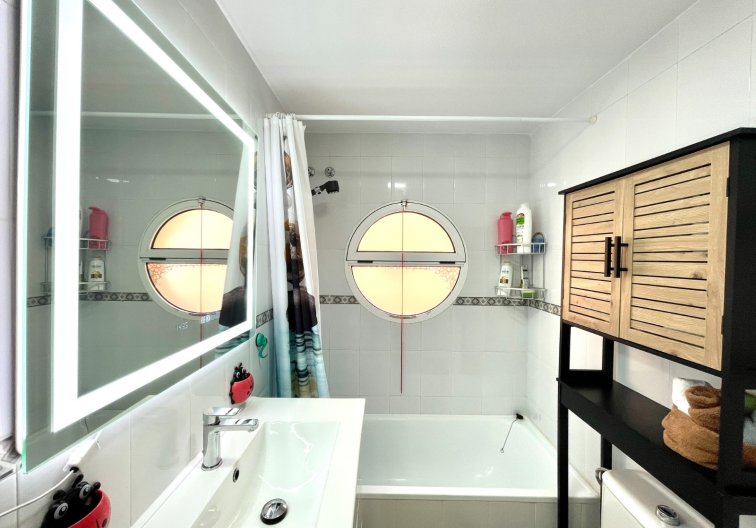 Resale - Apartment - La Siesta - Costa Blanca