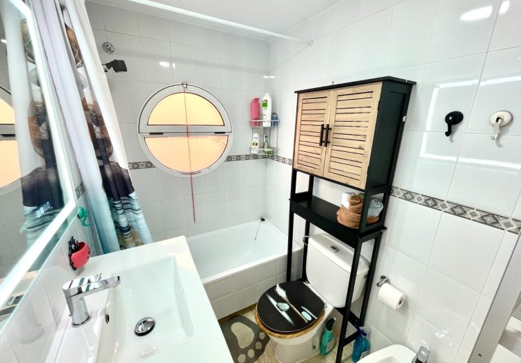 Resale - Apartment - La Siesta - Costa Blanca