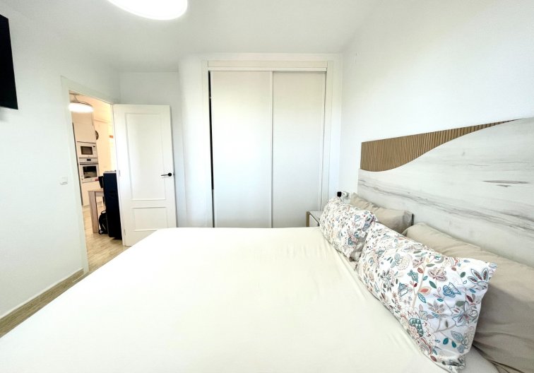 Resale - Apartment - La Siesta - Costa Blanca