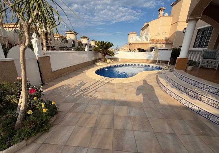 Wiederverkauf - villa - Orihuela Costa - Costa Blanca