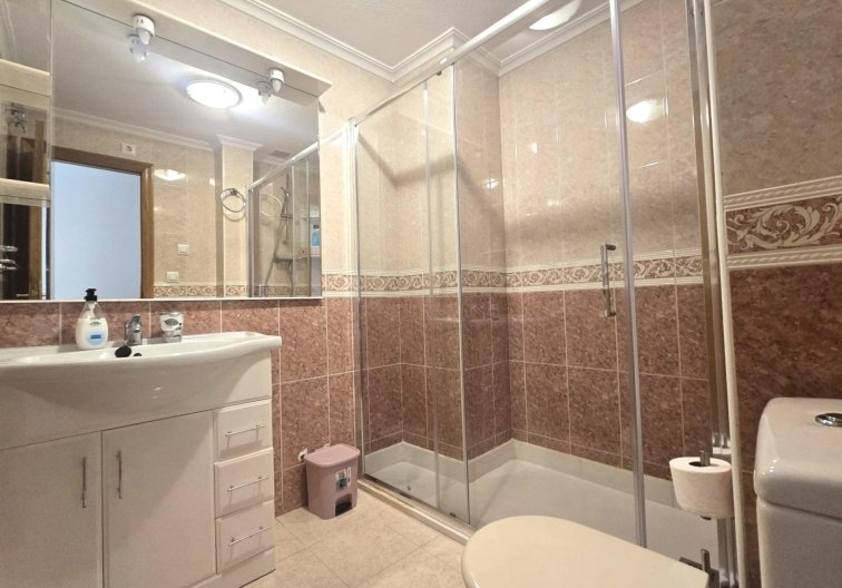 Wiederverkauf - Wohnung - Torrevieja - Las Piscinas Naturales