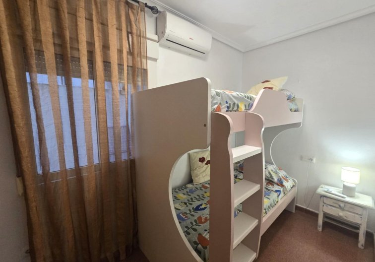 Wiederverkauf - Wohnung - Torrevieja - Las Piscinas Naturales