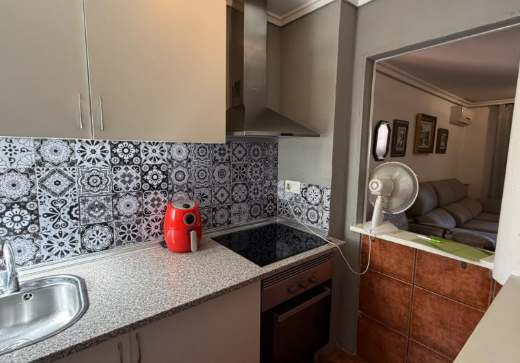 Wiederverkauf - Wohnung - Torrevieja - Playa del Cura