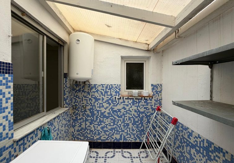 Segunda mano - Apartamento  - Torrevieja - Centro