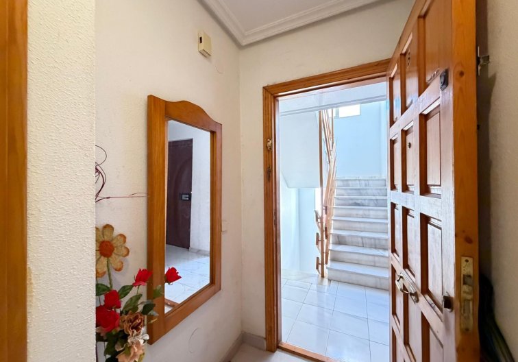 Wiederverkauf - Wohnung - Torrevieja - Playa del Cura