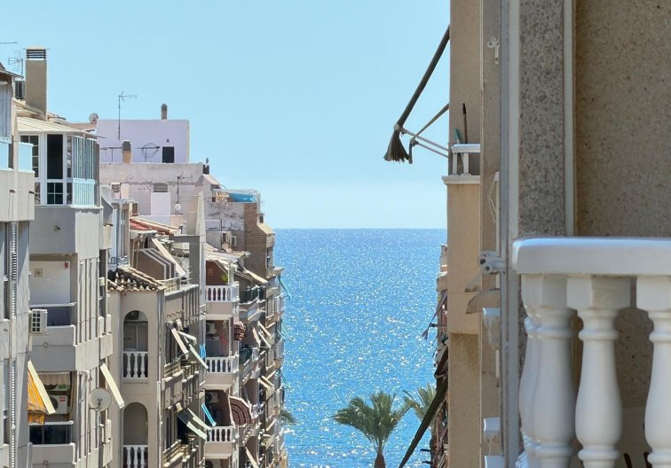 Wiederverkauf - Wohnung - Torrevieja - Playa del Cura