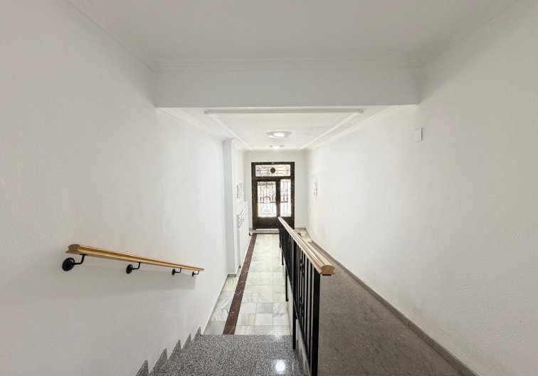 Wiederverkauf - Wohnung - Torrevieja - Playa del Cura