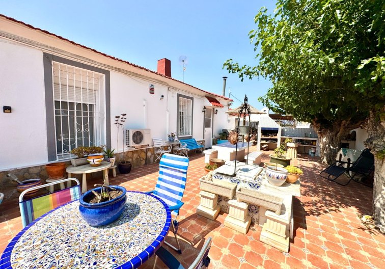 Resale - villa - Dolores - Comunidad Valenciana