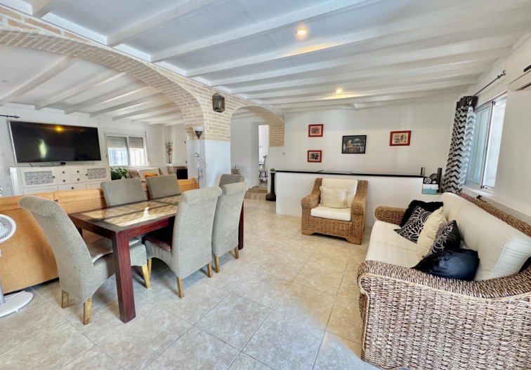 Resale - villa - Dolores - Comunidad Valenciana