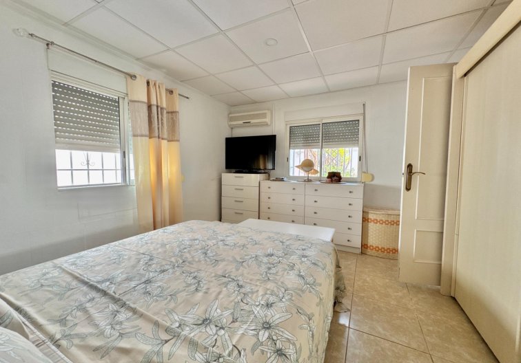Resale - villa - Dolores - Comunidad Valenciana