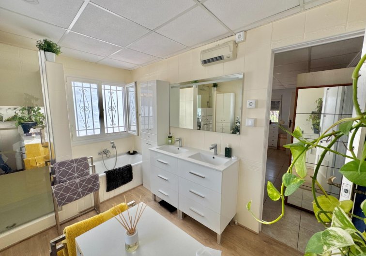 Resale - villa - Dolores - Comunidad Valenciana
