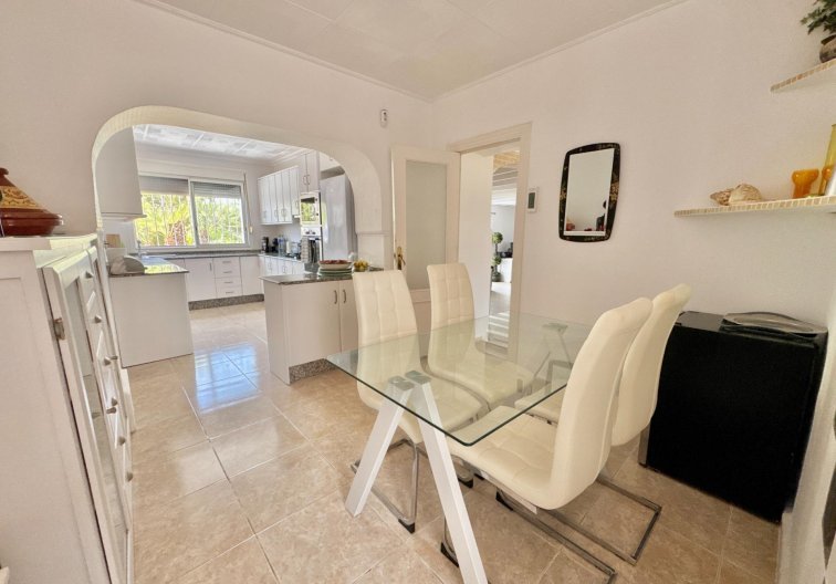 Resale - villa - Dolores - Comunidad Valenciana