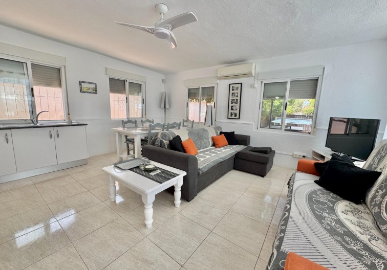 Resale - villa - Dolores - Comunidad Valenciana